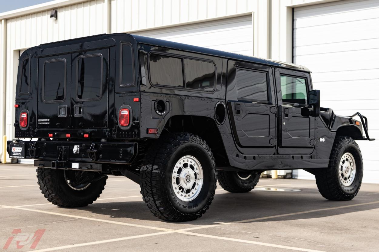 Cheapest Way to Ship a 2002 Hummer H1 to Saint Joseph | uShip