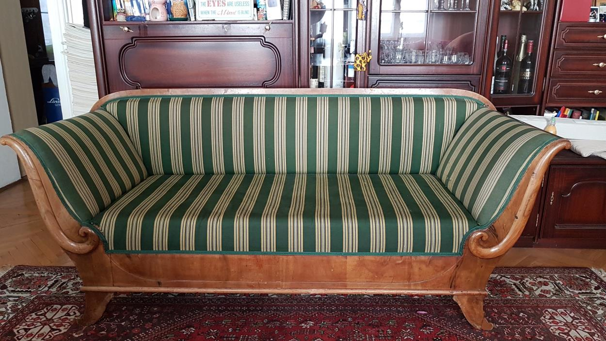 Cost to Ship a Sofa to Linz uShip