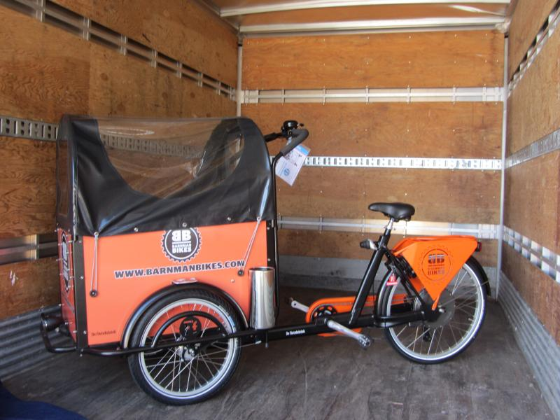 dutch style cargo bike