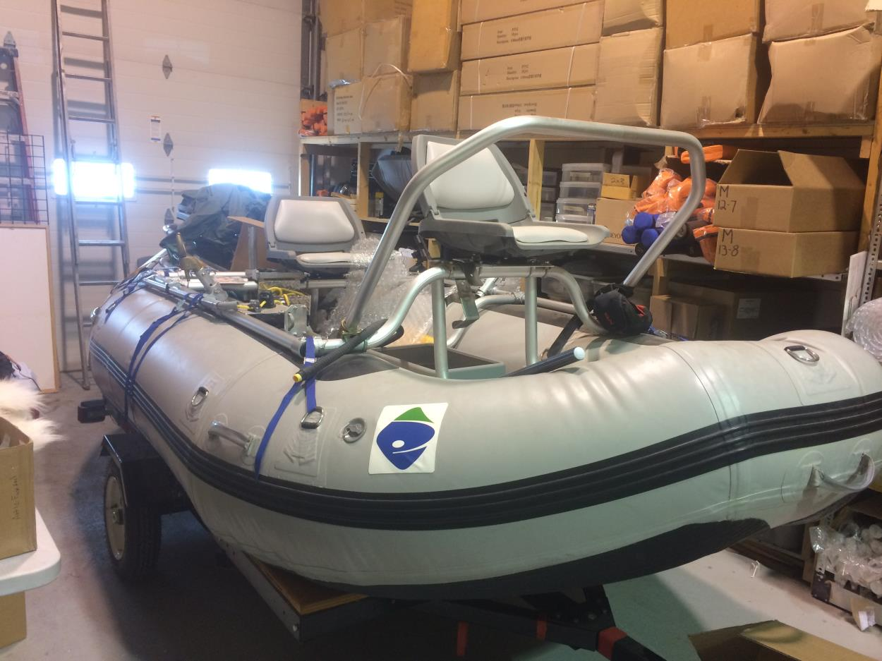 Transport a inflatable boat & trailer to London uShip