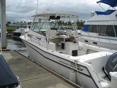 Cost to Transport a 1990 grady white 28 marlin no power to Naples | uShip