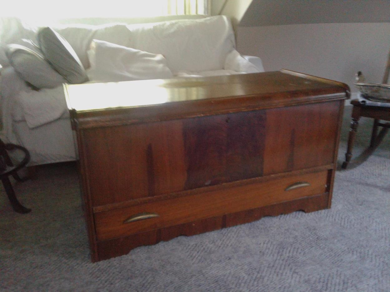 Ship My cedar chest to Lions Bay uShip