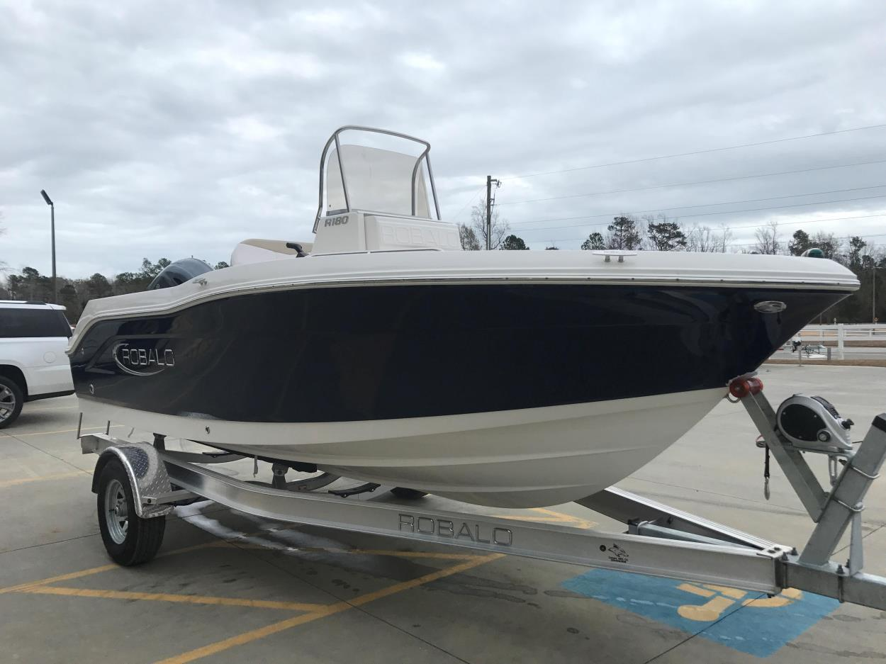 Quote to Ship a ROBALO R180 Center Console Boat & Trailer to Evans uShip