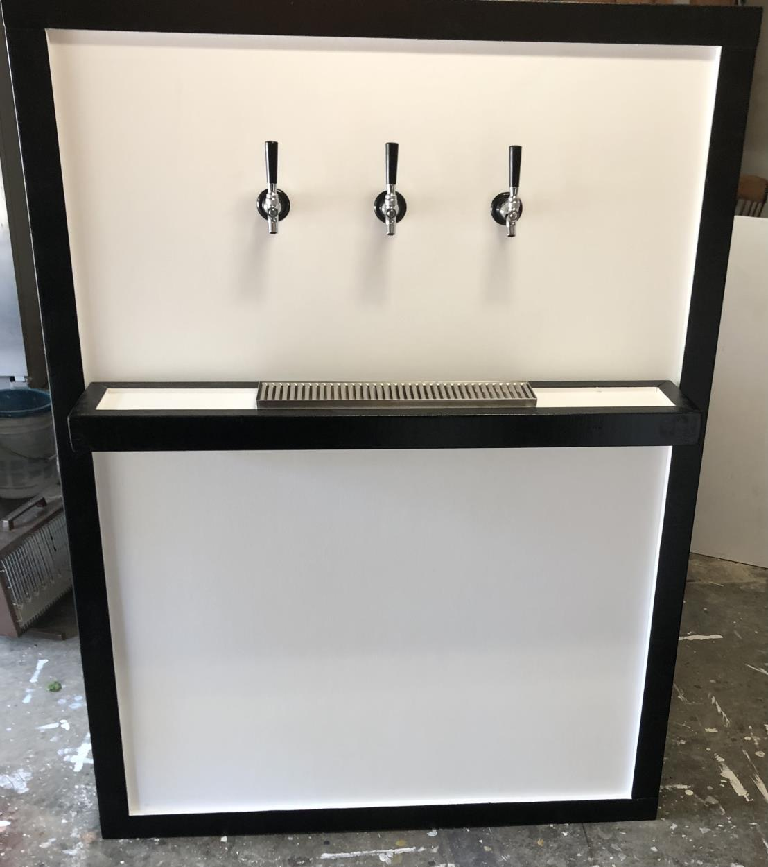 Cost to Deliver a keg wall to Rochester uShip