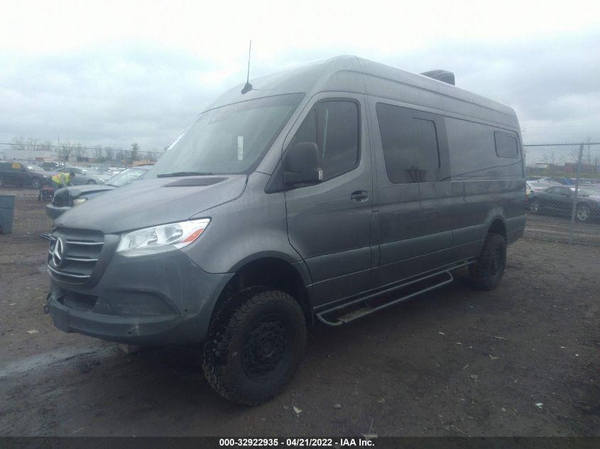 Cheapest Way to Ship a 2020 MercedesBenz Sprinter Cargo Van to Midway