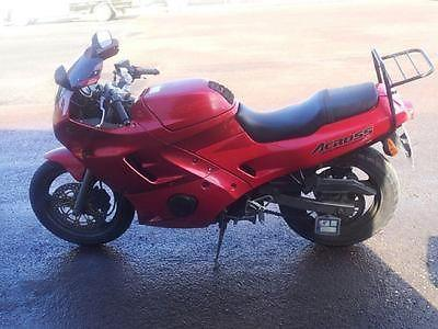 Suzuki gsx 250f