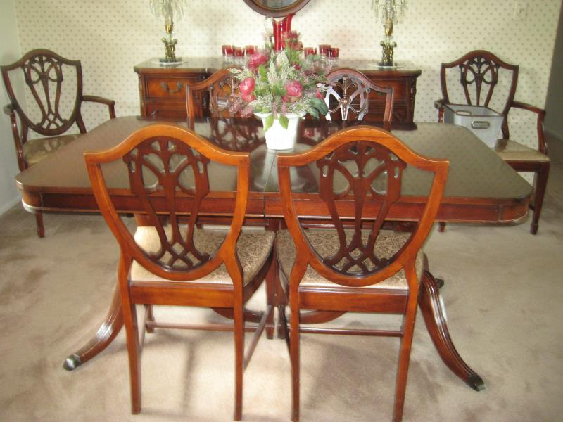 Cost to Ship a Duncan Phyfe Style Dining Room Set to Garland uShip
