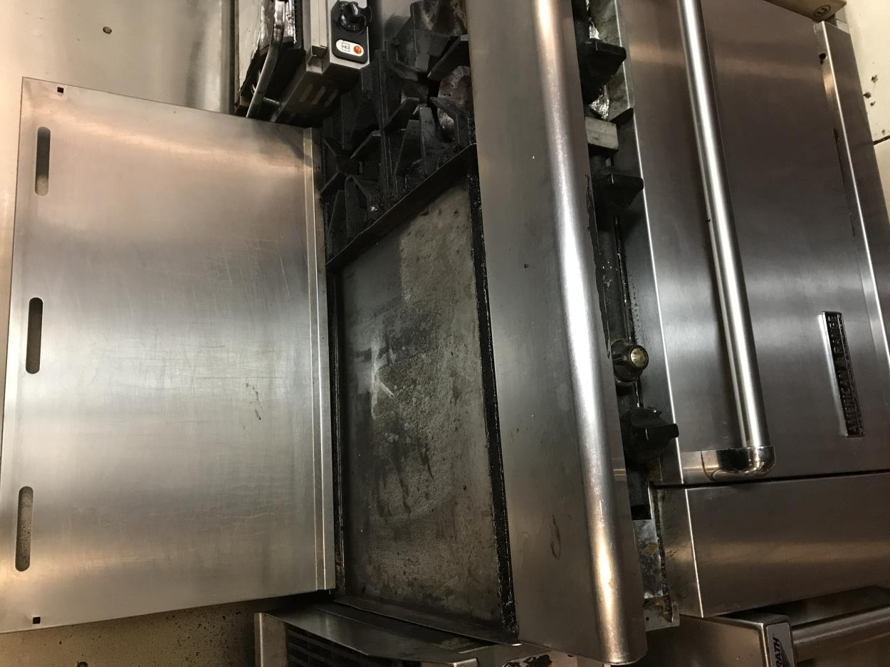 Deliver a Range Oven Grill with wheels to Kirkland uShip