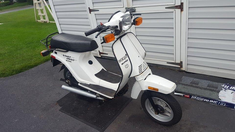 Rent a scooter- Derbi Variant 50cc - TT Motorcycle Rentals & Tours