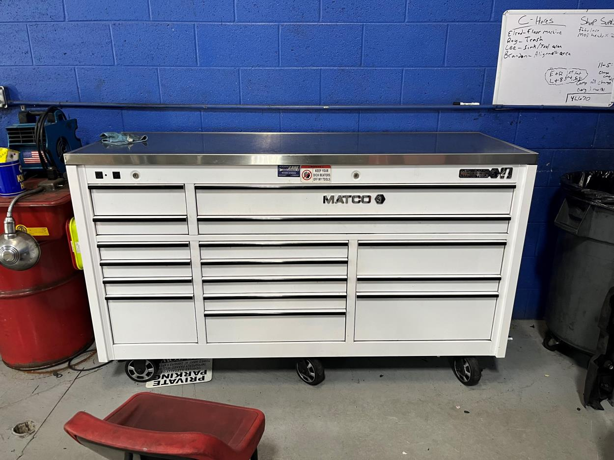 Move a Matco Tool Box Move Needed ASAP to Miramar Beach uShip