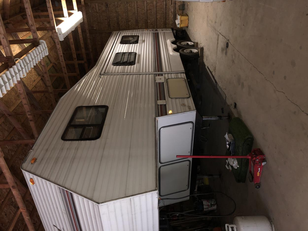 Cost to Deliver a 1994 FifthWheel for transport to Coeur d'Alene uShip