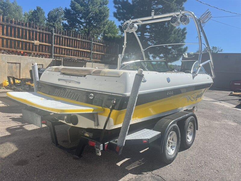Transport a 23 foot malibu ski boat 2 axle trailer to Corralitos uShip