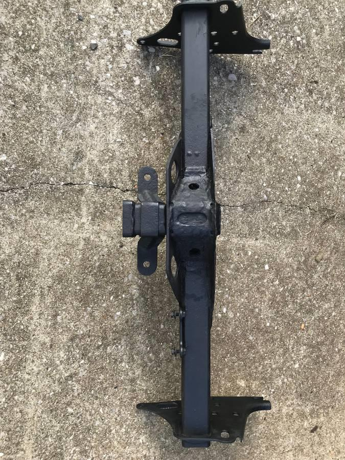 Ship a Trailer hitch to Detroit uShip