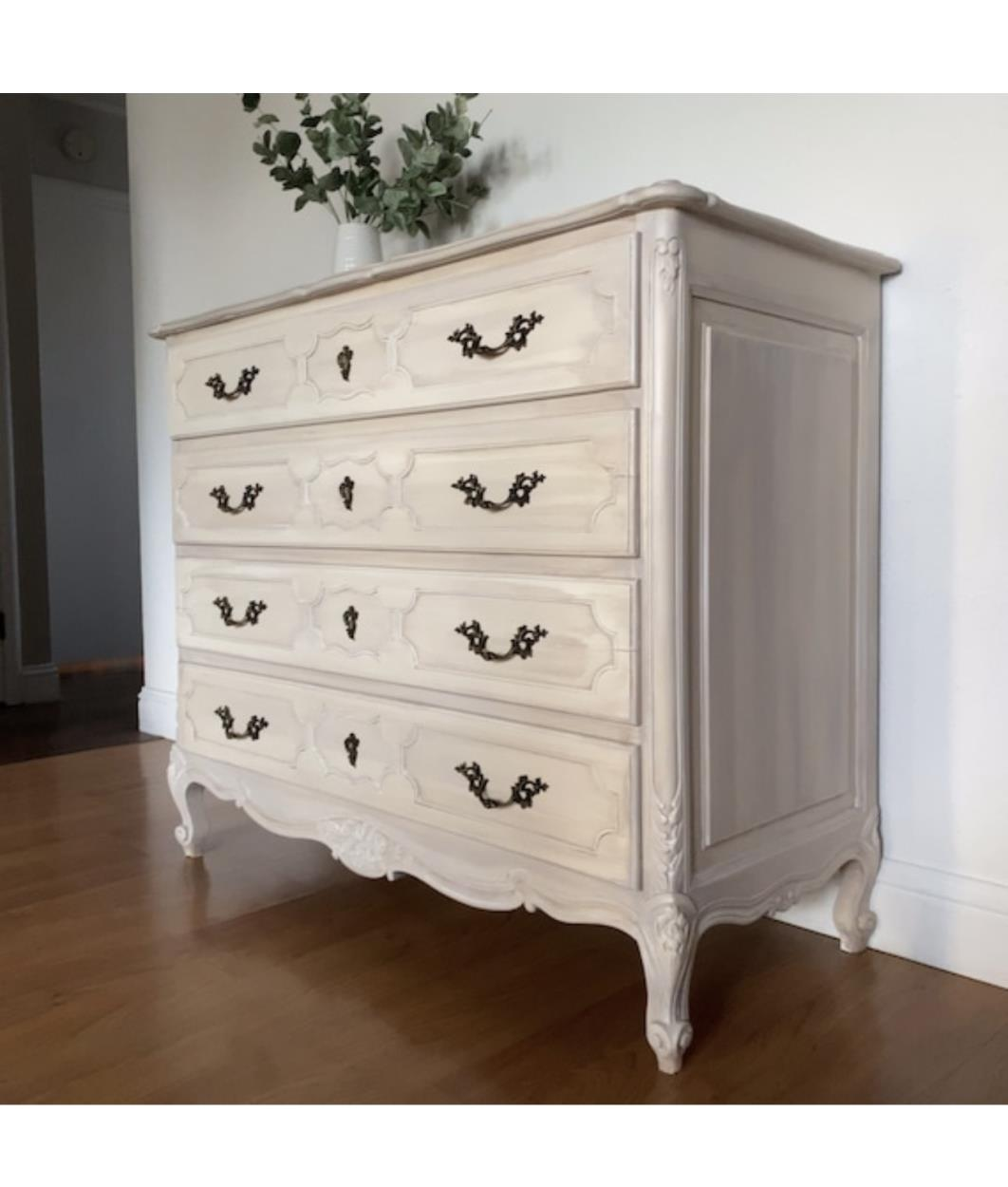 Cost to Transport a 4 drawer Dresser to Dover uShip