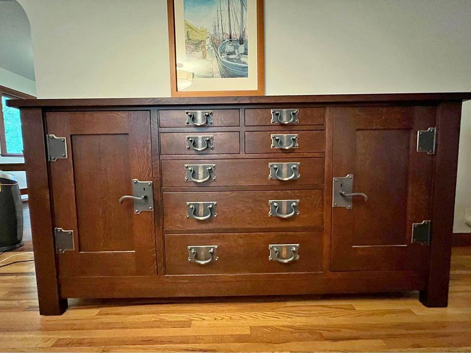 Deliver a Stickley Syracuse Sideboard 89440 to St. Charles uShip