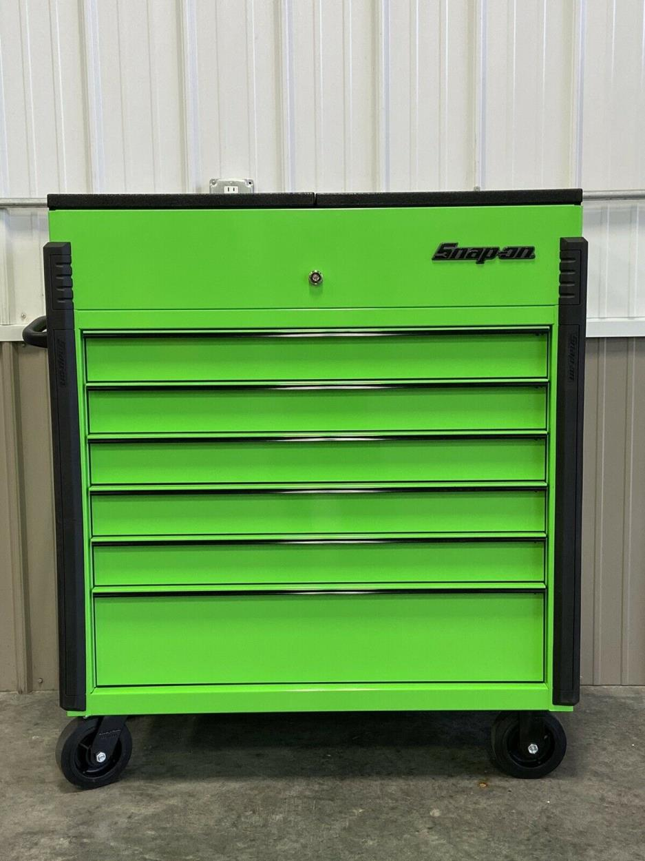 Deliver a snap on 6 drawer roll cart to Katy uShip