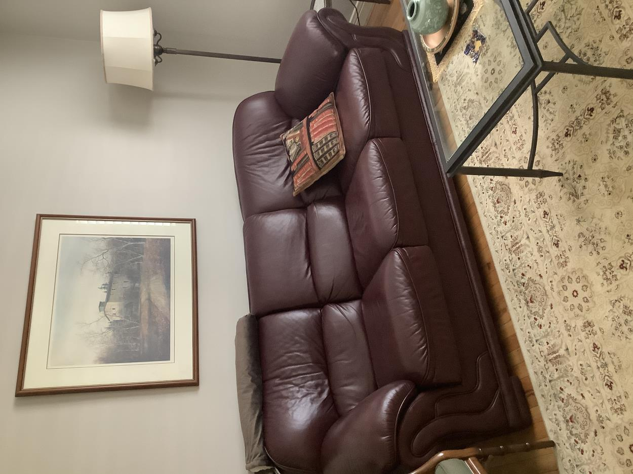 Deliver a Couch to Ottawa uShip