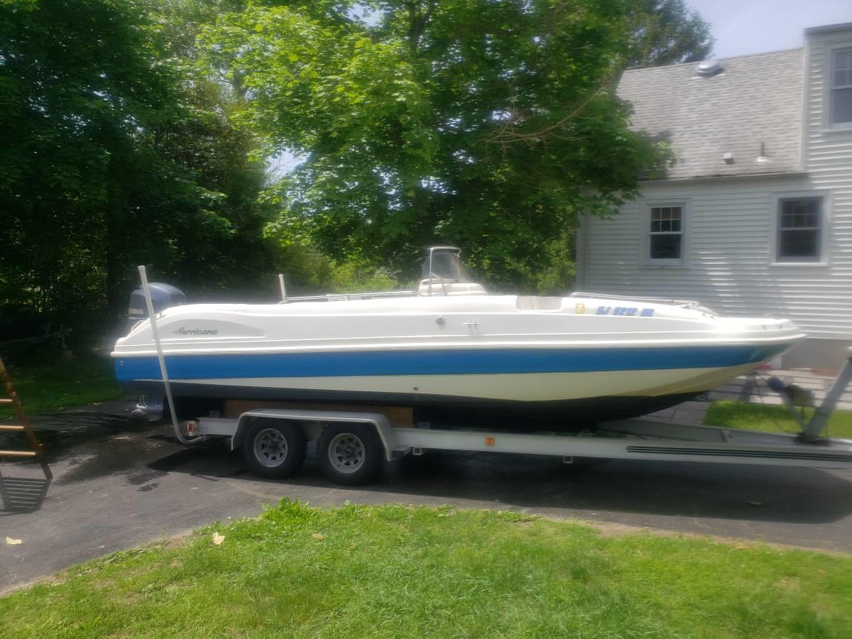 Quote to Ship a 23’ Hurricane Deck Boat to St. Petersburg uShip