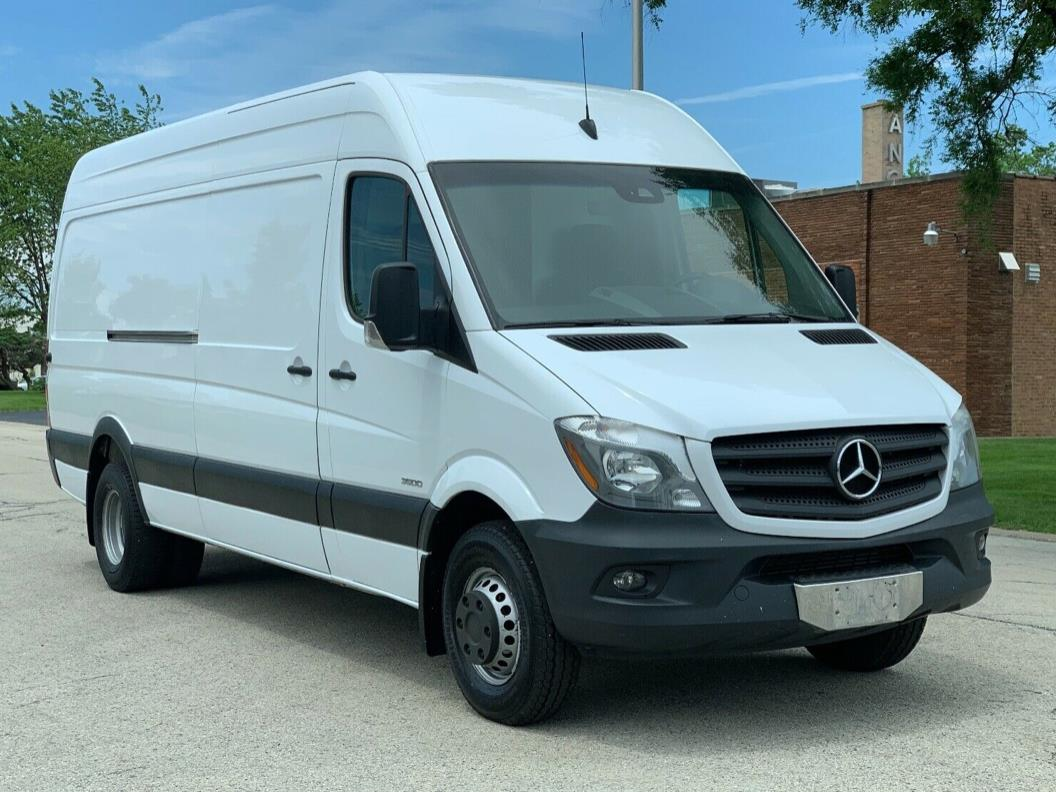 Ship My 2014 MercedesBenz Sprinter Cargo Vans to Woodstock uShip