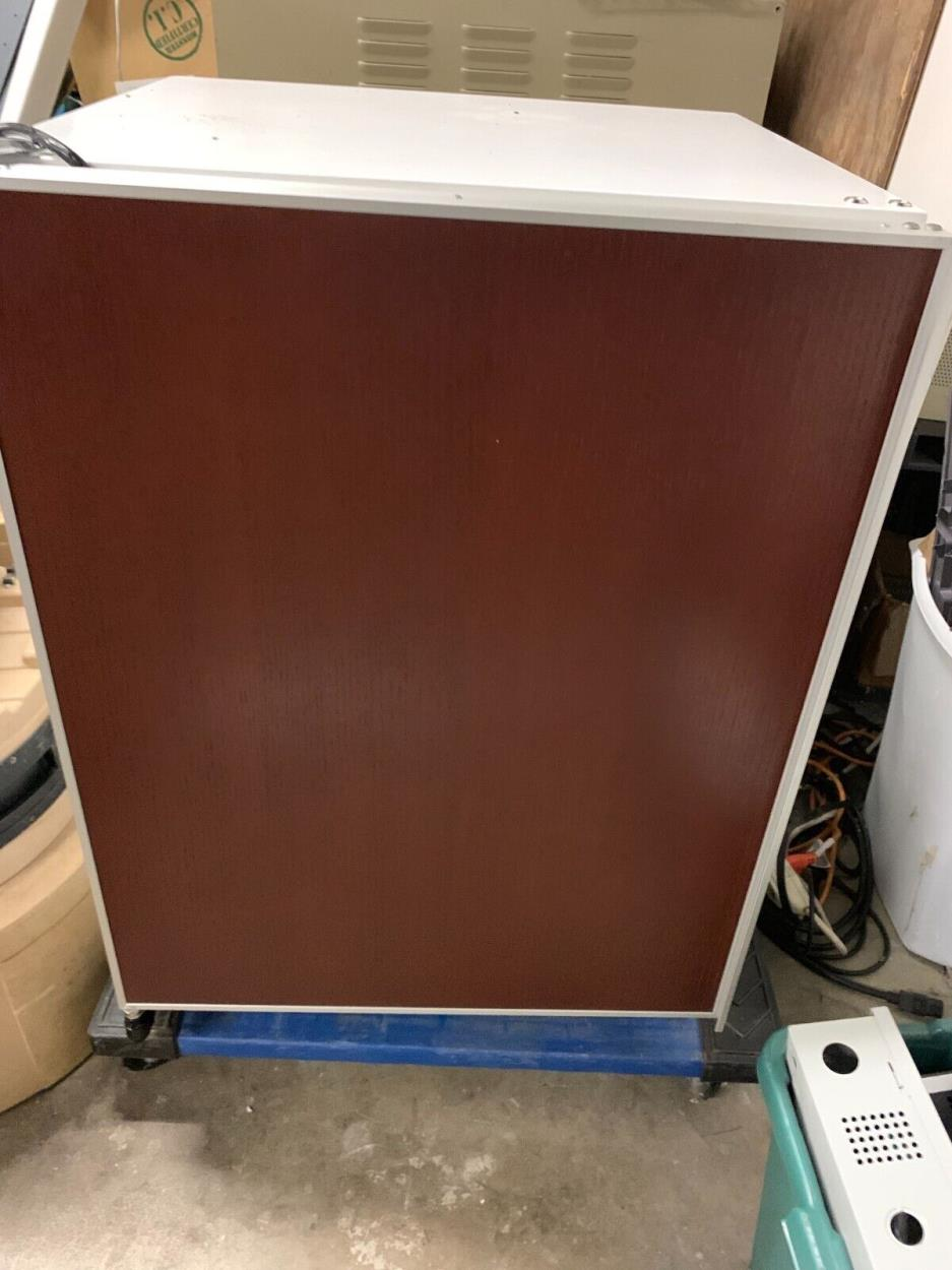 Transport My SubZero 24 UnderCounter Refrigerator 249RP to