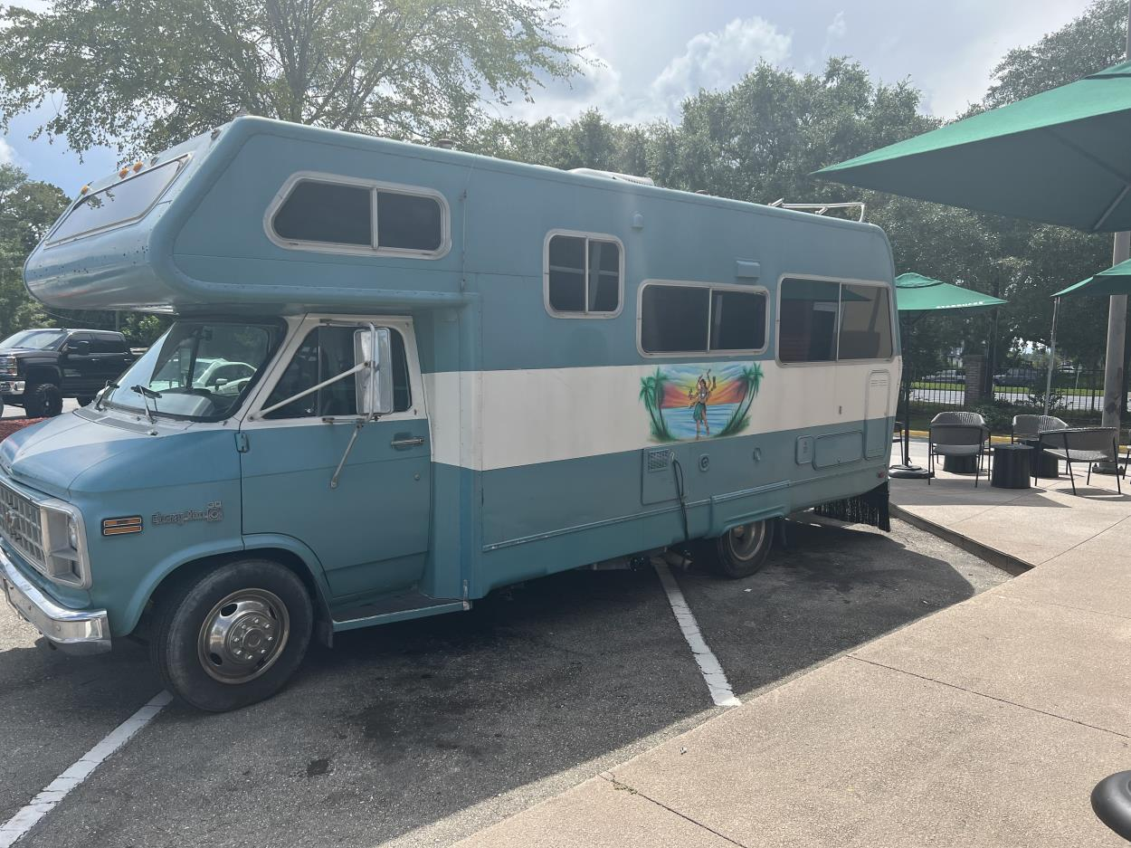 Move a 1981 Class C Motorhome for transport to Reno uShip