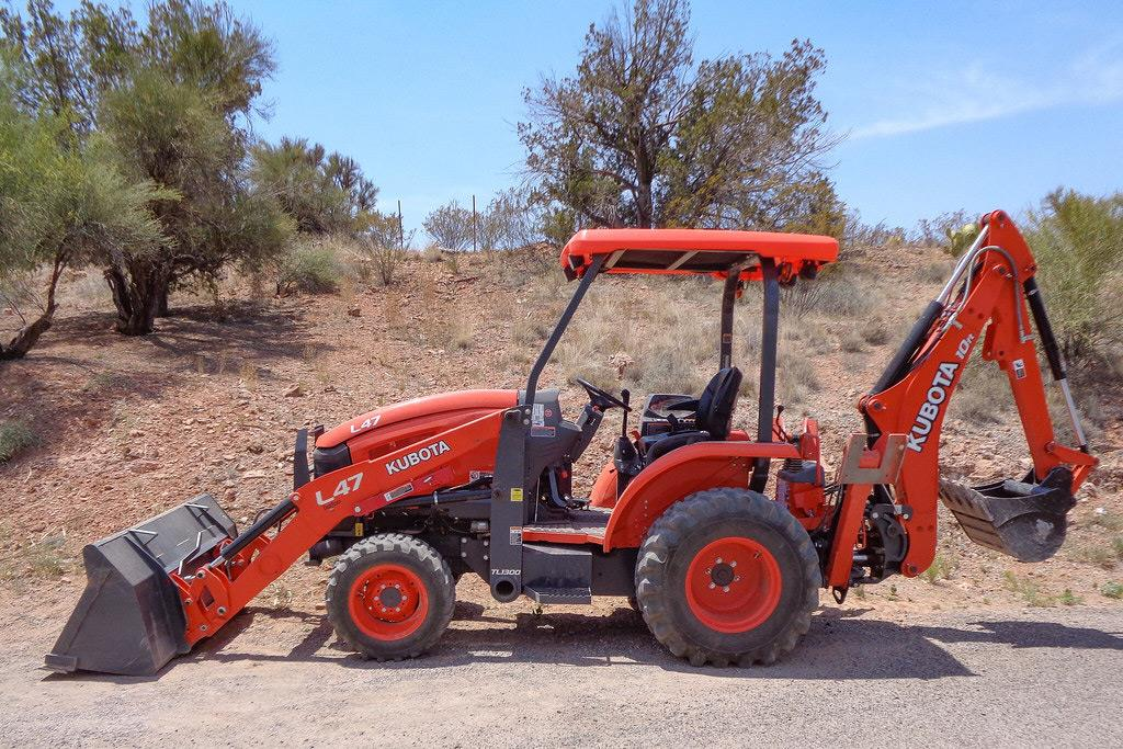Cost to Transport a Kubota L47 TLB to Sagle uShip