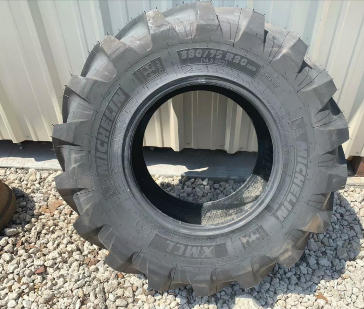 Ship My Two Tractor Tires to Dade City uShip