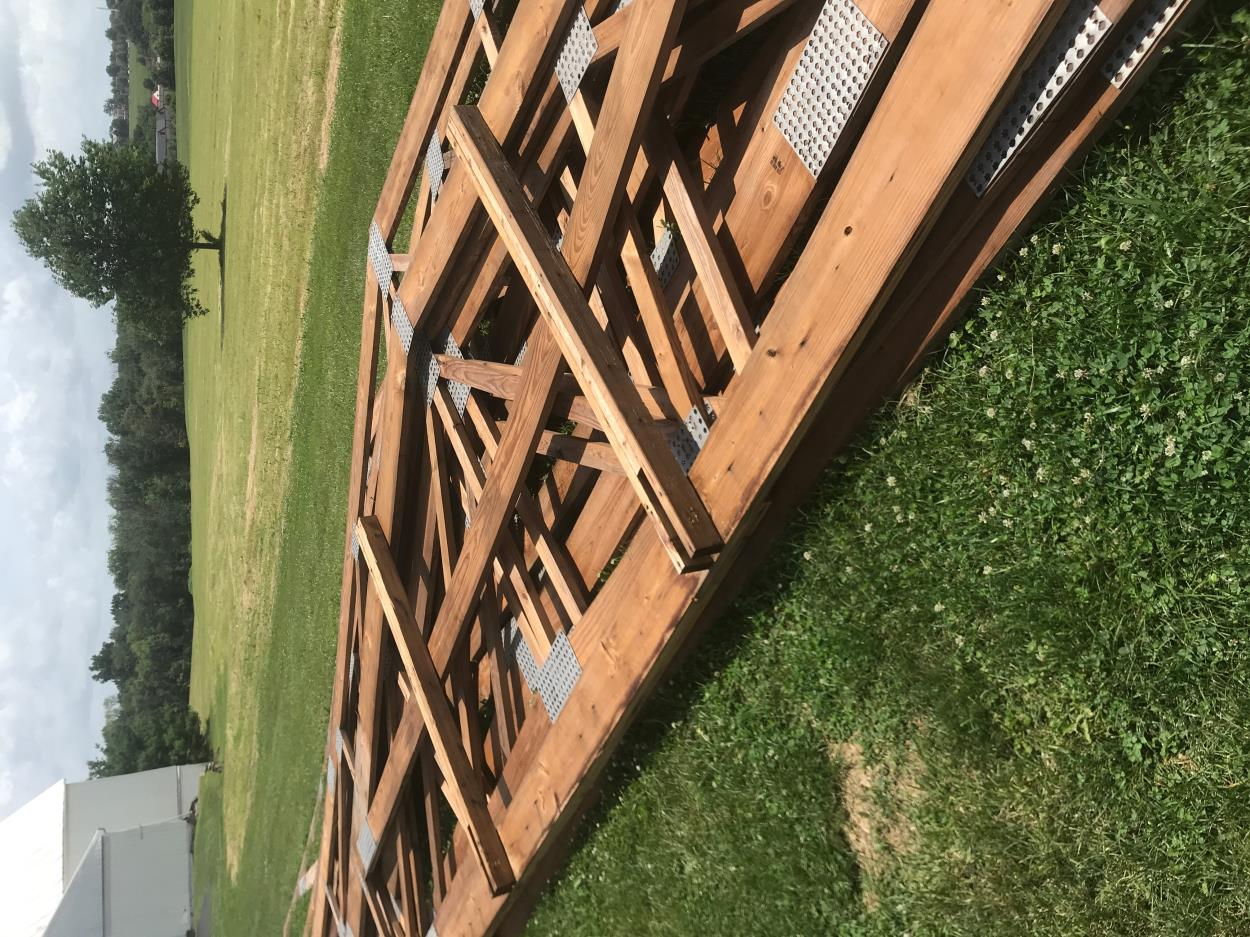 Transport a 12 pole barn trusses to Pemberton uShip