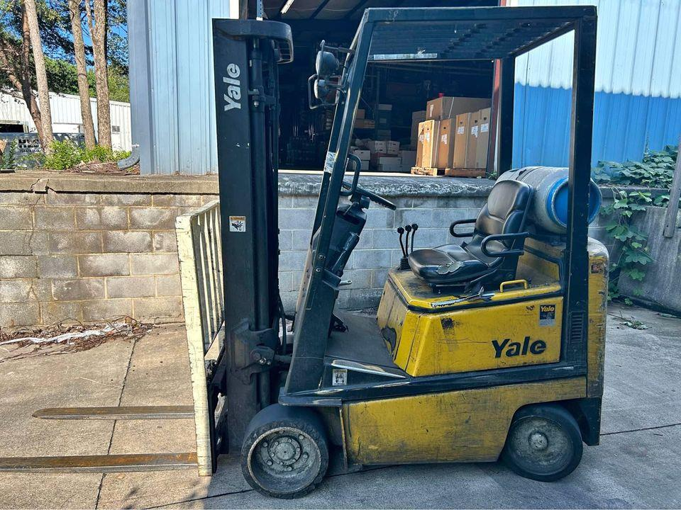 Cost to Transport a 2004 YALE FORKLIFT GLC030AFNUAE082 to Greenville