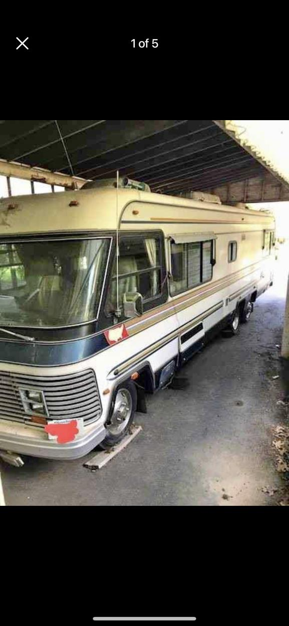Cost to Deliver a 1982 Class A Motorhome for transport to Walton uShip