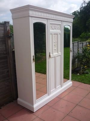 Furniture Delivery Rates Services Uk