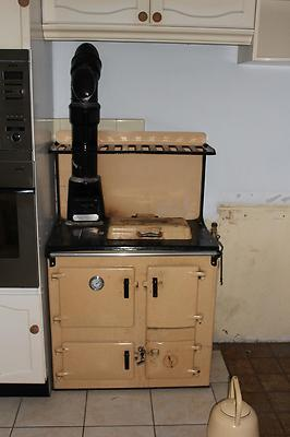 Transport a Rayburn No. 3 Aga, Solid fuel / coal cooker to Norwich | uShip