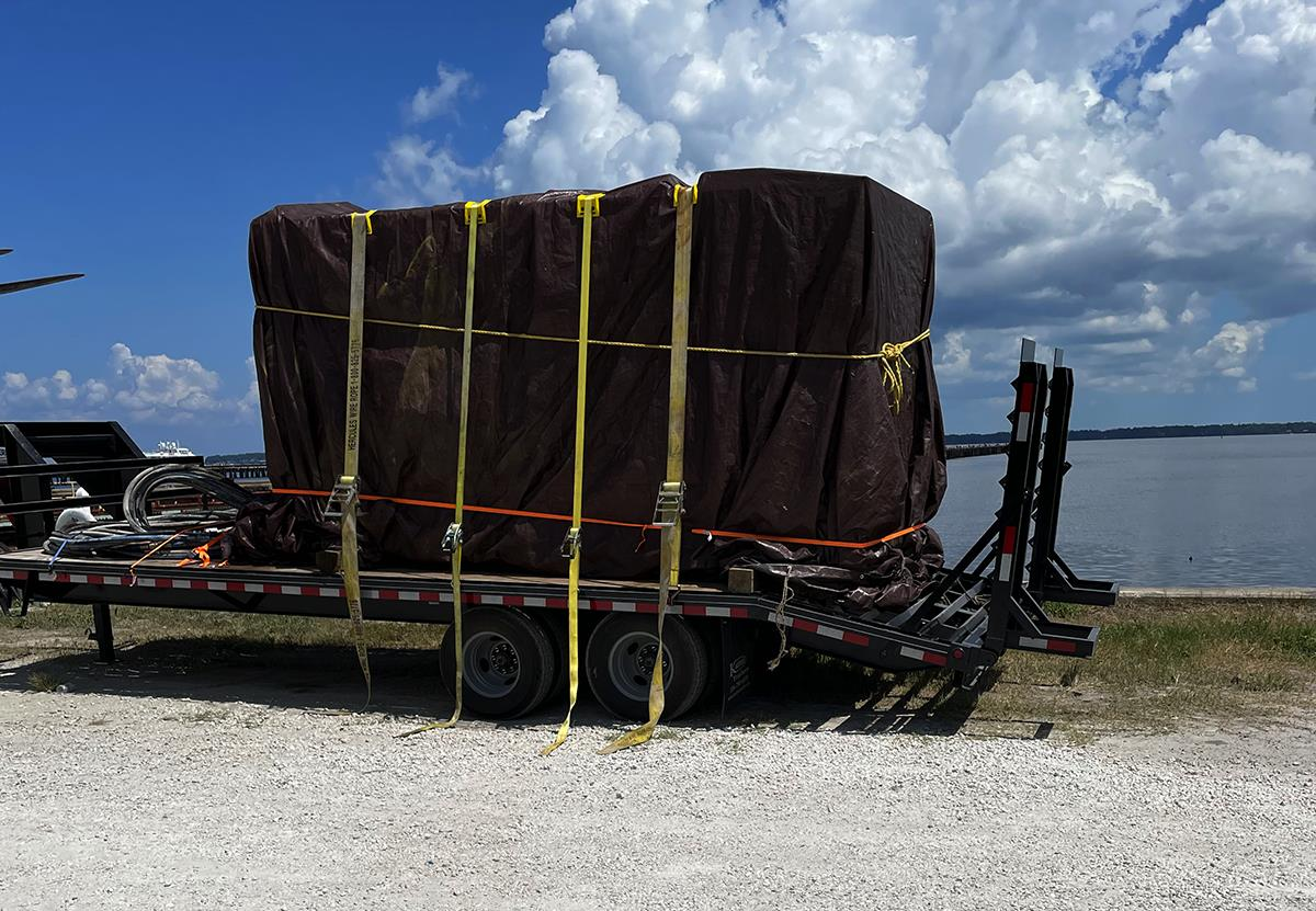 Transport a Hydraulic Power Unit on Gooseneck Trailer to Fort Lauderdale uShip