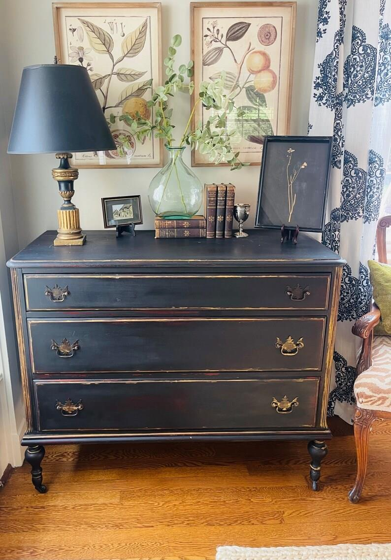 Cheapest Way to Ship a Dresser to Woodfin uShip