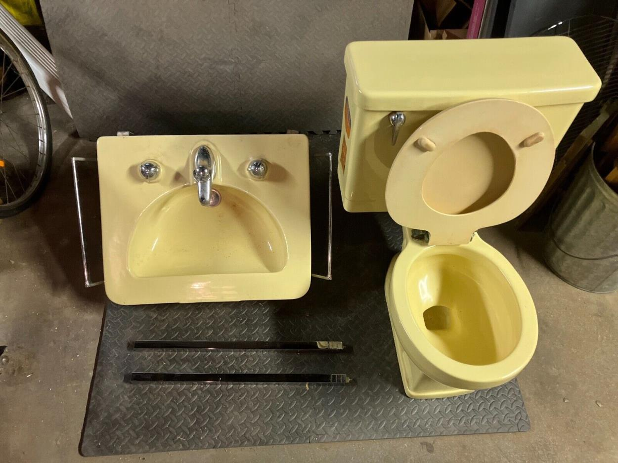Ship a Vintage Crane Drexel Toilet & Crane Diane Sink But to Los