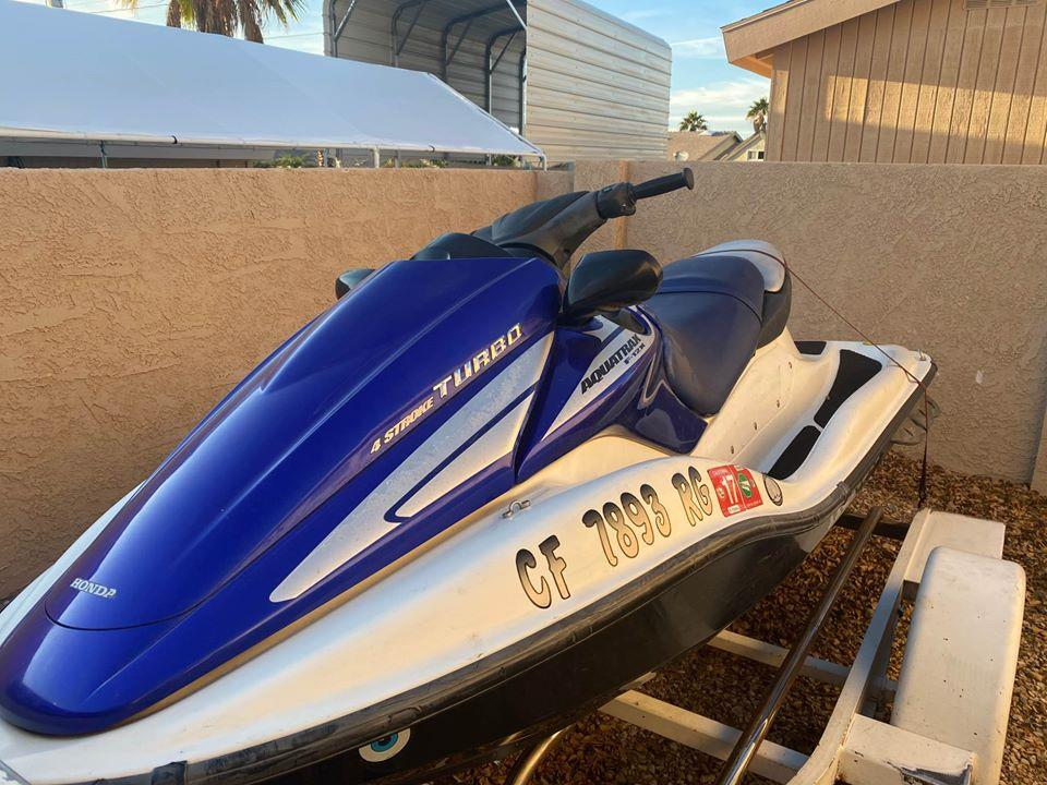 Cost to Ship a 2004 Honda jet ski 11ft x 4ft x 4ft (no trailer) to Mesa | uShip