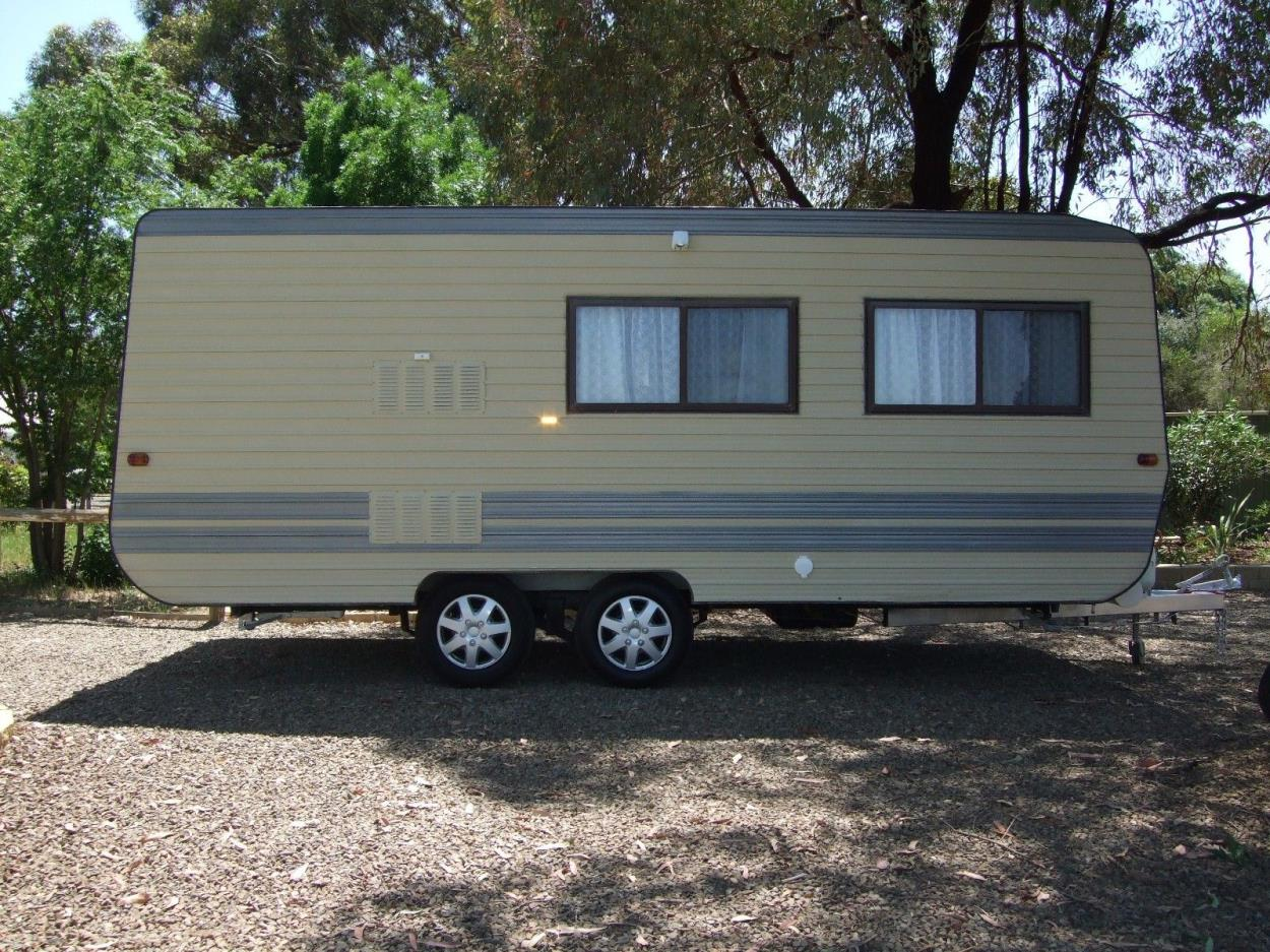 Move My Triple Bunk Caravan Shift to Manyana uShip