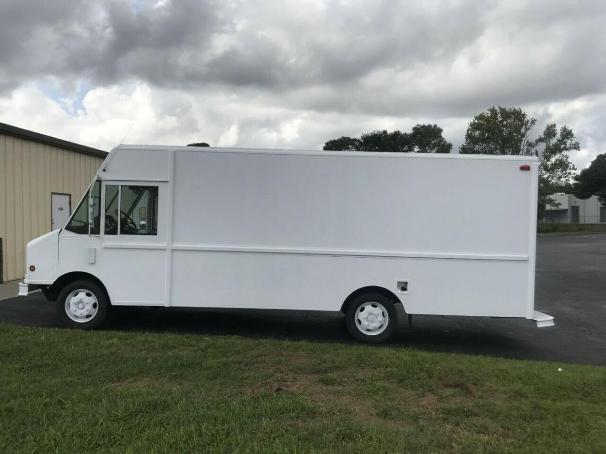 Ship a Freightliner mt45 to Cincinnati | uShip
