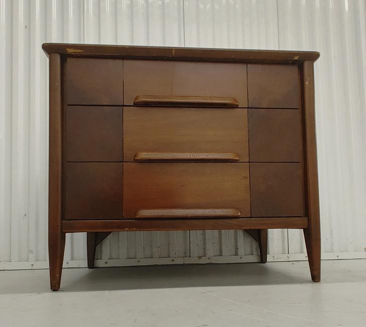 Transport My 2 Dressers, One Short, One Tall to Freeland uShip