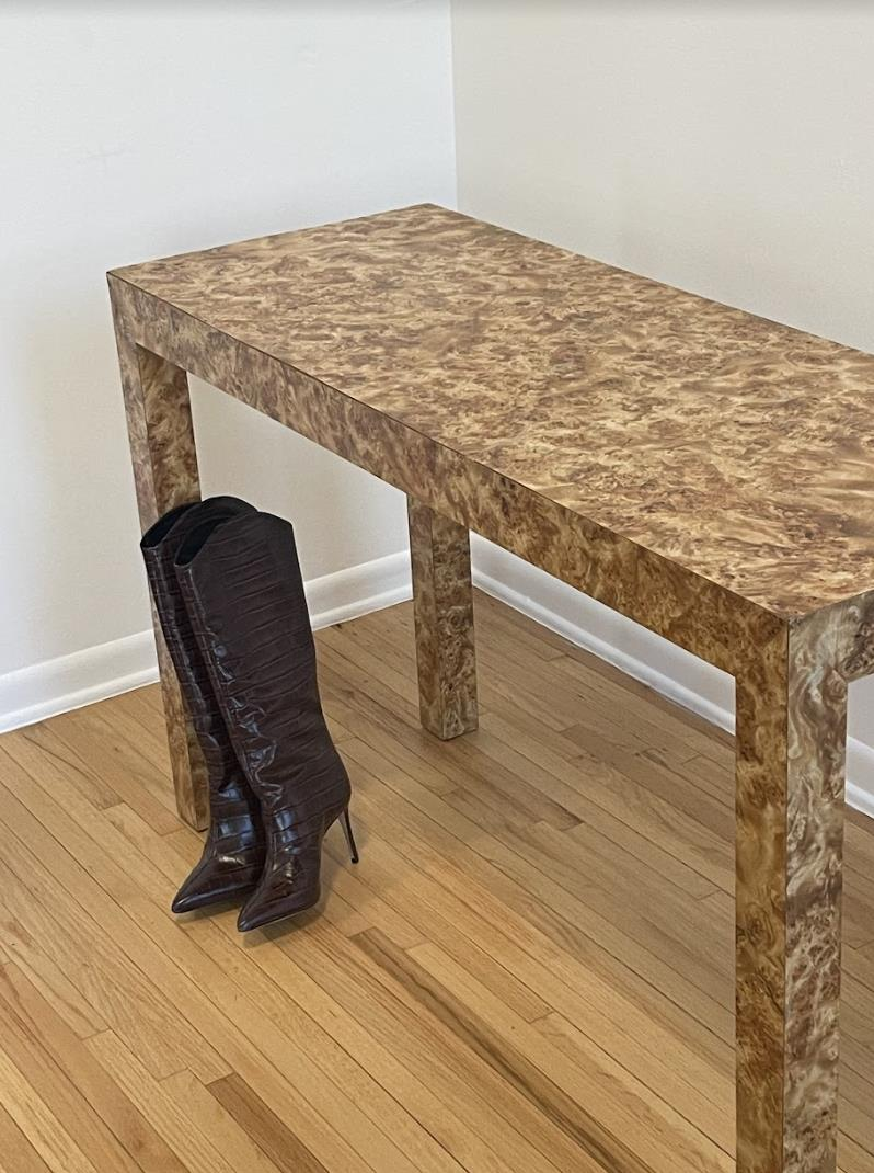 Move a Vintage Console Table to Evanston uShip