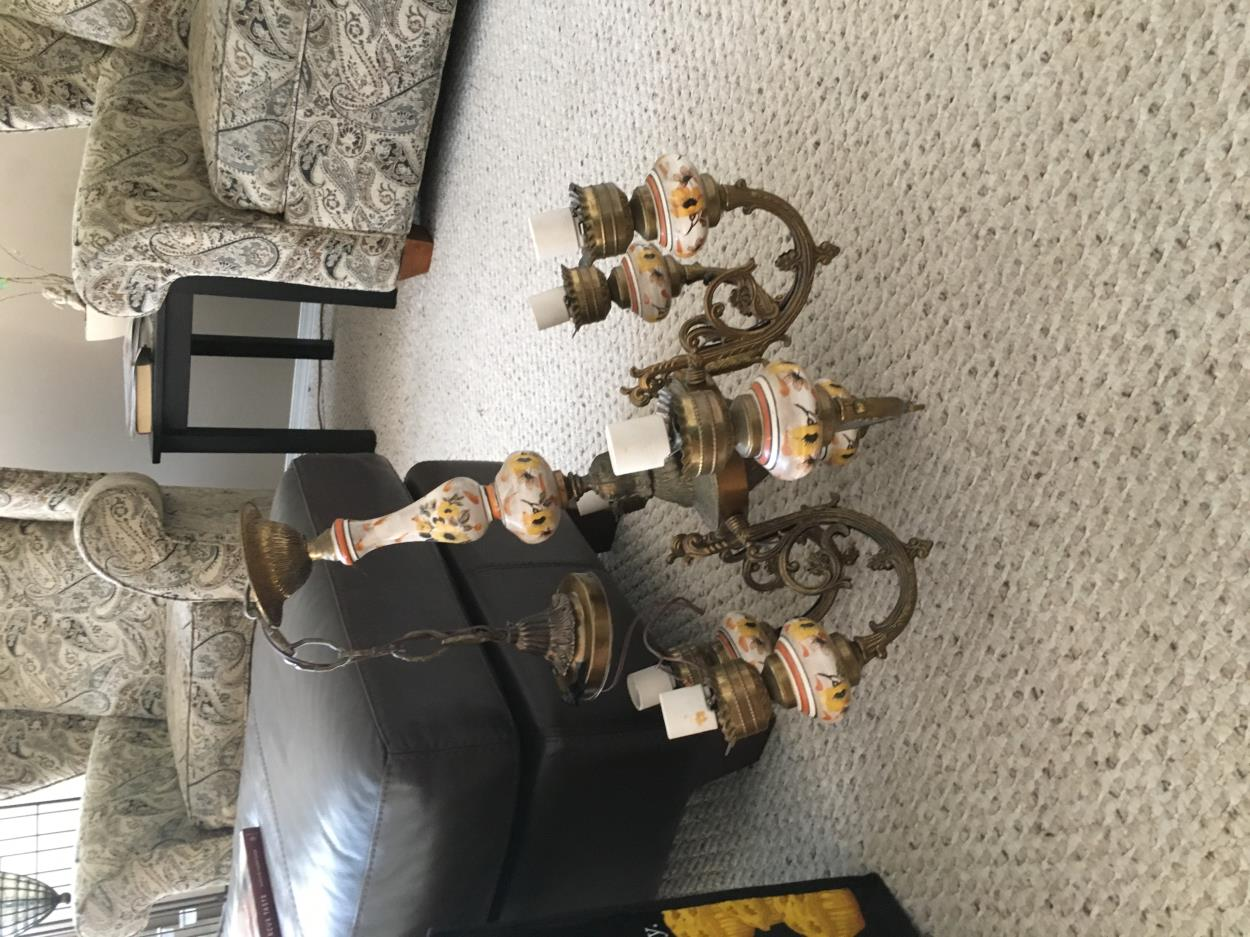 Cost to Transport a 2 chandeliers and 5 large boxes to Vancouver uShip