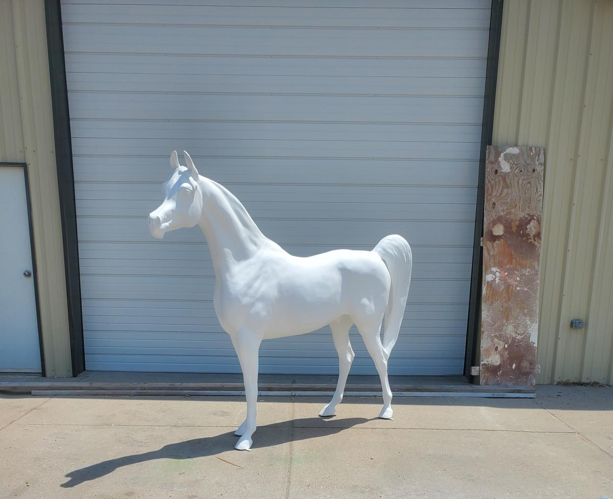 Ship My Lifesize Fiberglass Horse to Micanopy uShip