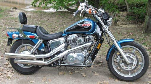 Honda vt1100 shadow spirit