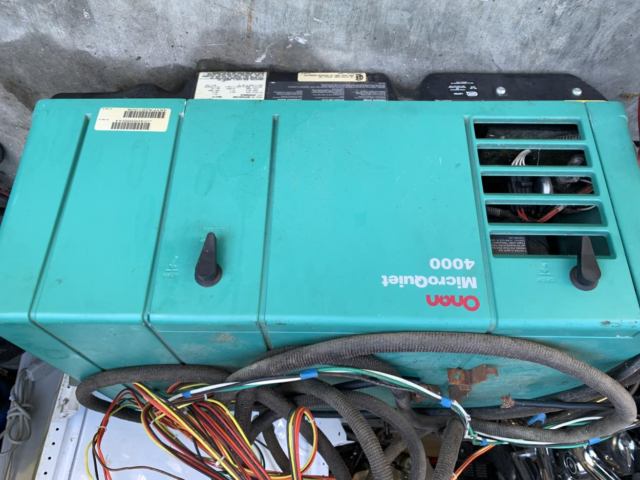 Transport a Onan RV Generator. 36 x 18 x 16 to Gainesville uShip