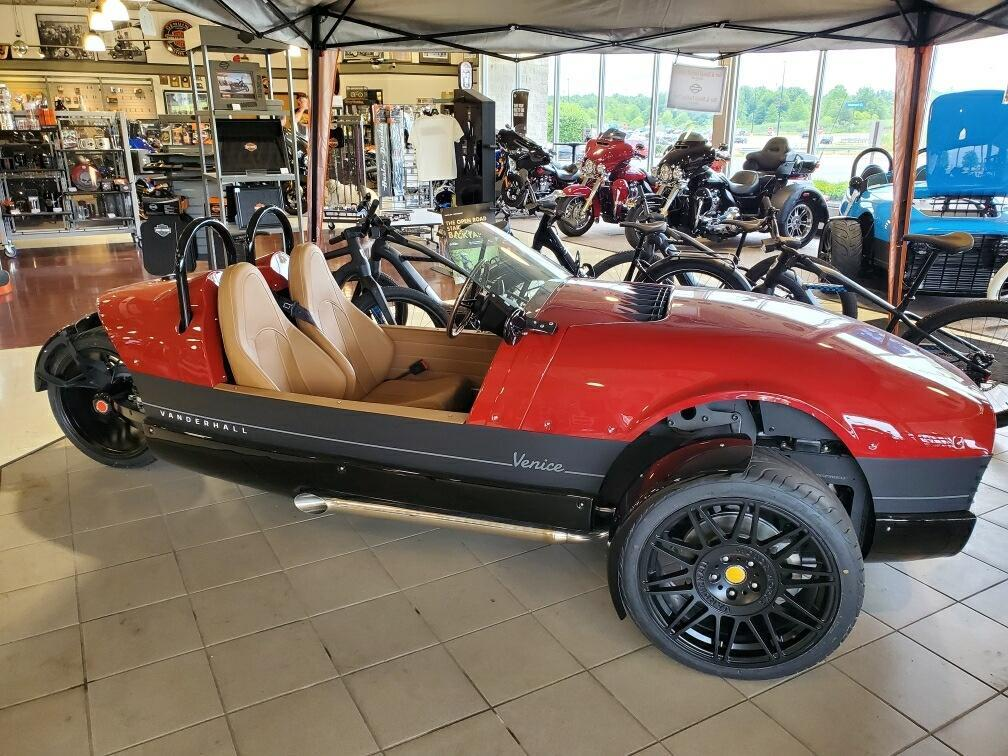 Cost to Ship a 2022 vanderhall venice gt to Hendersonville uShip