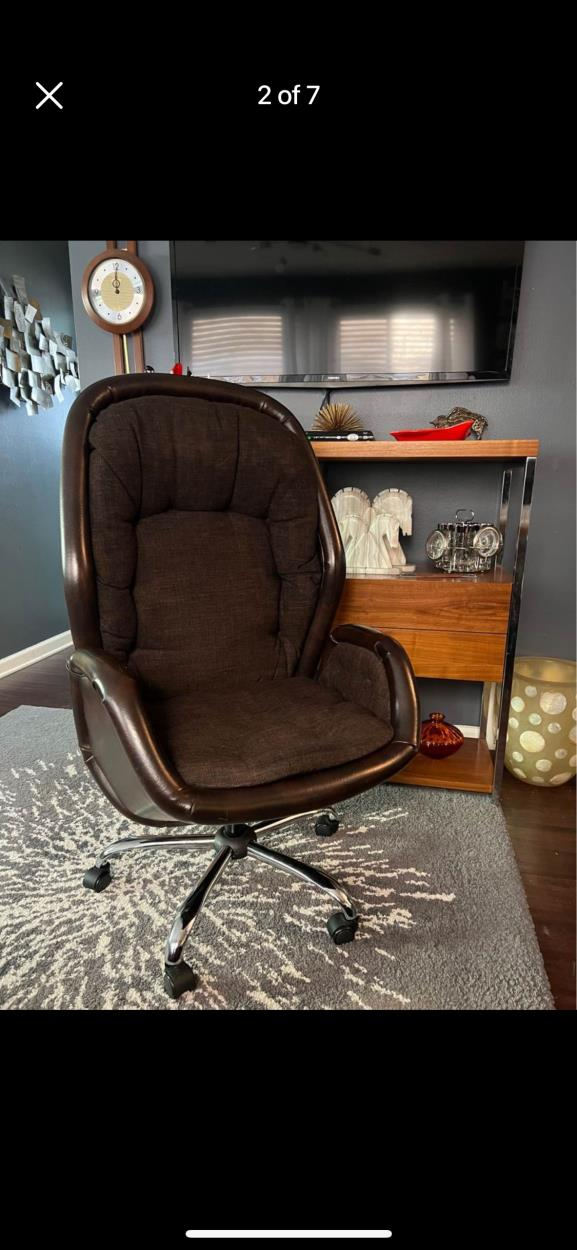 Cost to Transport a Office chair to Chicago uShip