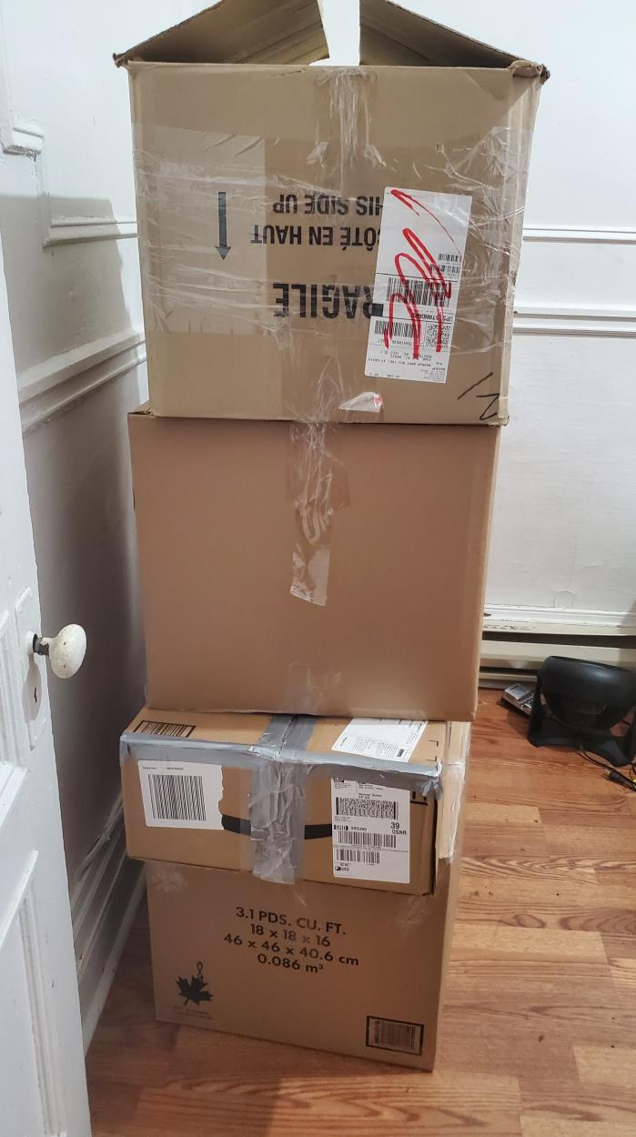 Move a 8 boxes to Vancouver uShip