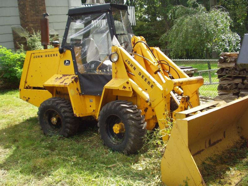 Transport a John Deere Loader to Honesdale uShip