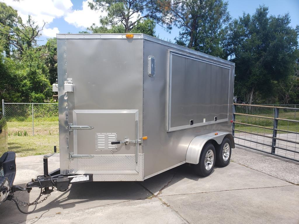 Ship a towable trailer paul chu to Wausau uShip