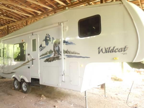 Move a 2006 Fifth-Wheel for transport to New Port Richey | uShip